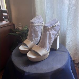 Vince Camuto Pendry Platform Heel